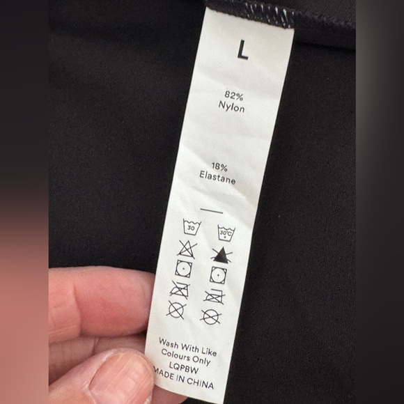 Halara Sport Dress W/ attached bike short - hankerchief hem NWT Size L - Picture 8 of 9